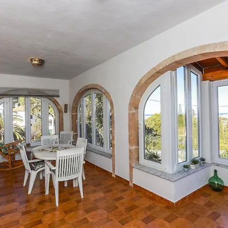 024 Olivera Villa